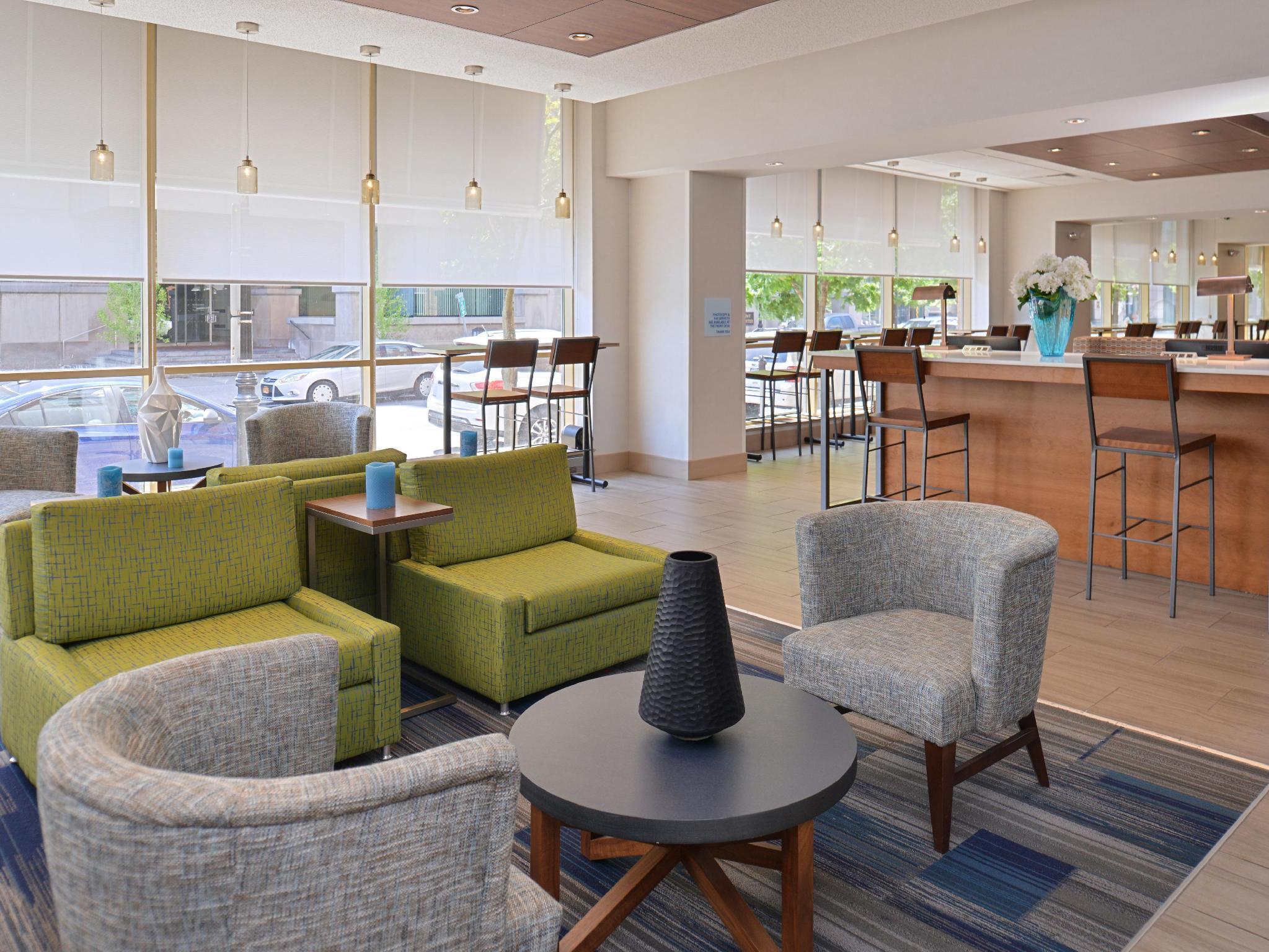 Holiday Inn Express & Suites Buffalo Downtown By Ihg Ngoại thất bức ảnh