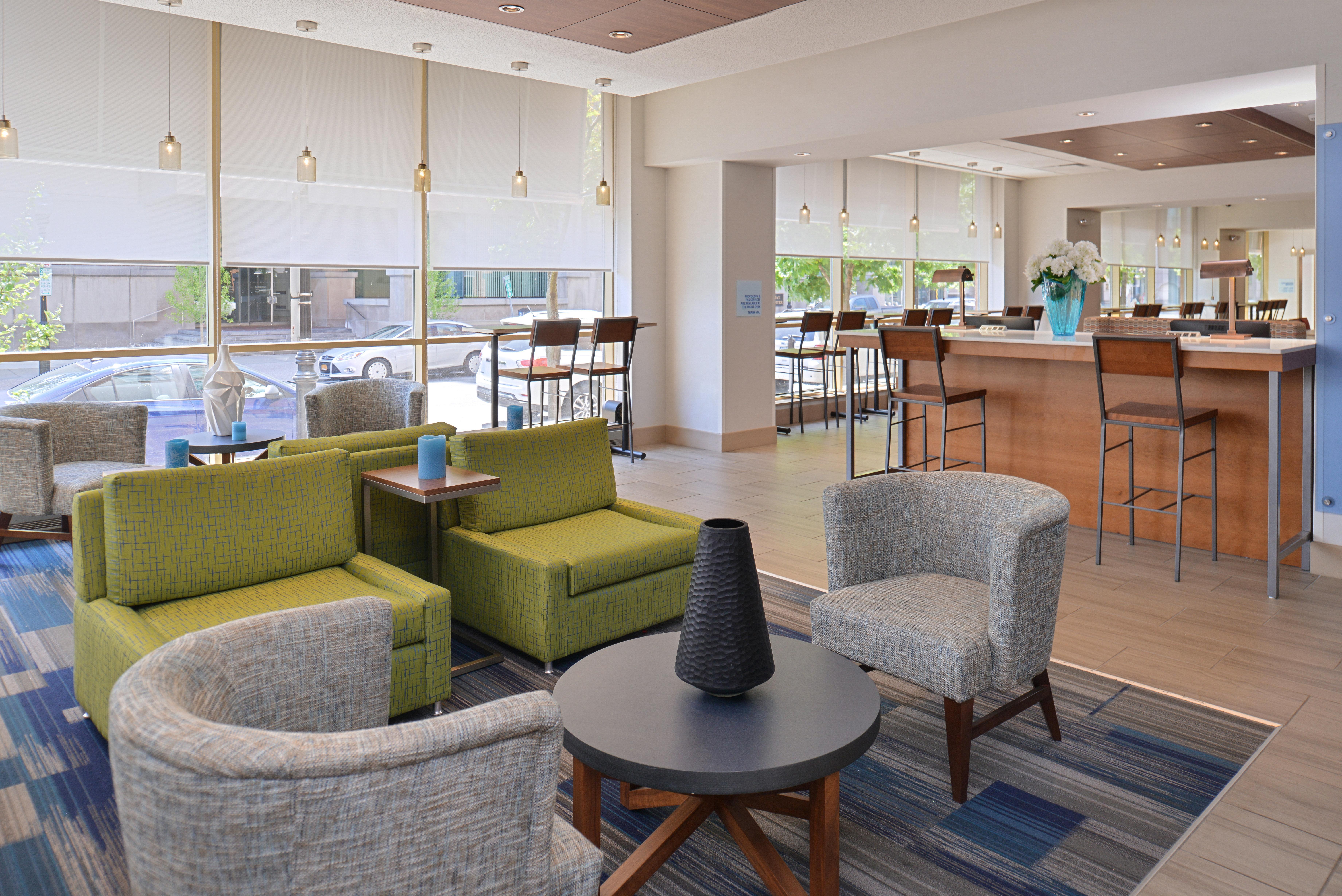 Holiday Inn Express & Suites Buffalo Downtown By Ihg Ngoại thất bức ảnh