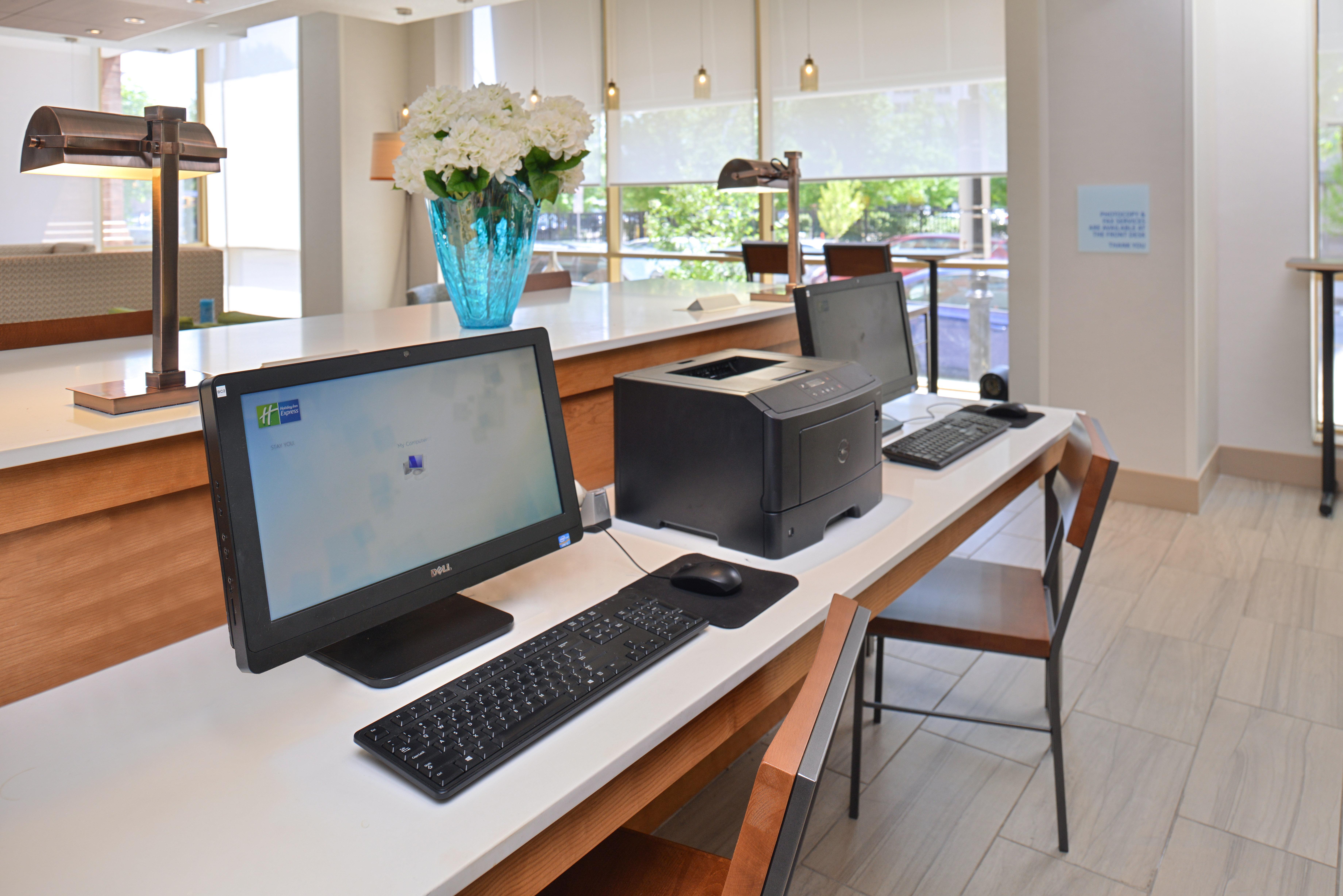 Holiday Inn Express & Suites Buffalo Downtown By Ihg Ngoại thất bức ảnh