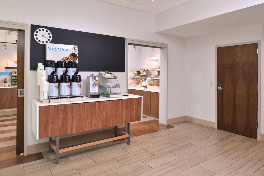 Holiday Inn Express & Suites Buffalo Downtown By Ihg Ngoại thất bức ảnh
