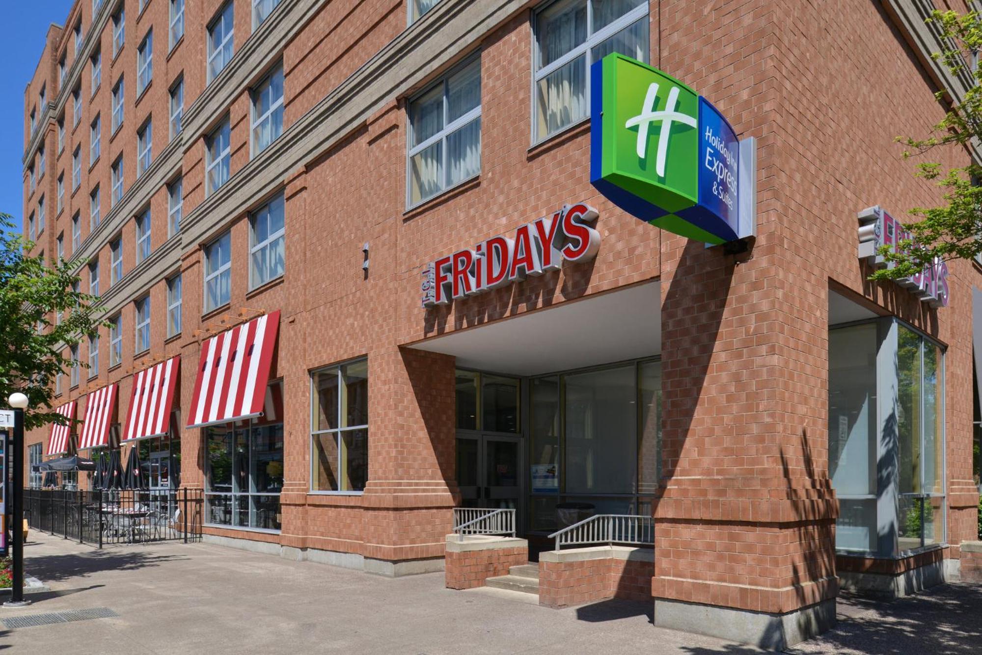 Holiday Inn Express & Suites Buffalo Downtown By Ihg Ngoại thất bức ảnh