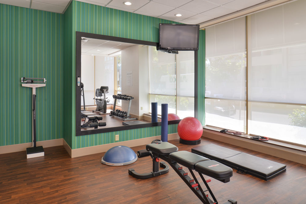 Holiday Inn Express & Suites Buffalo Downtown By Ihg Ngoại thất bức ảnh