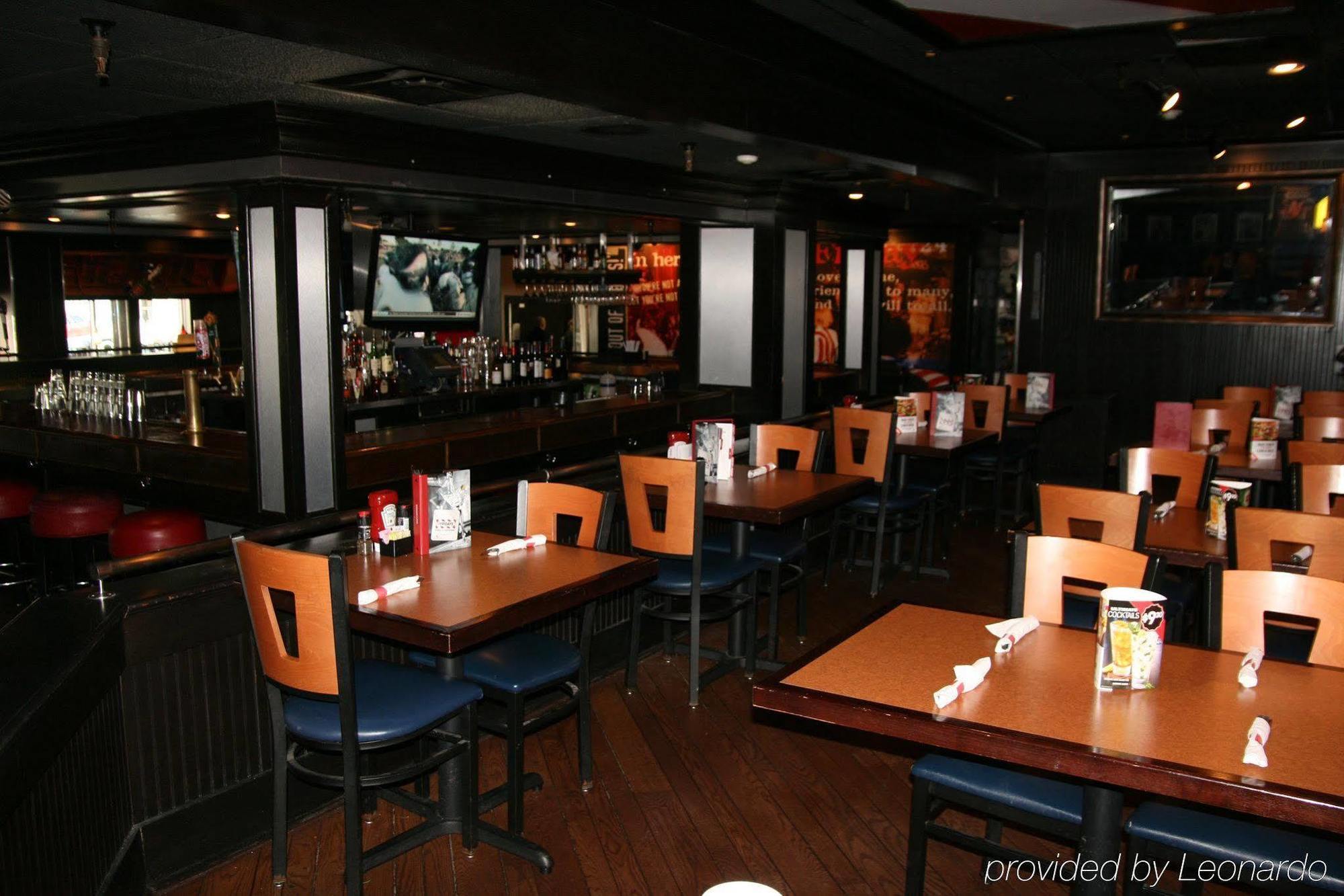 Holiday Inn Express & Suites Buffalo Downtown By Ihg Ngoại thất bức ảnh
