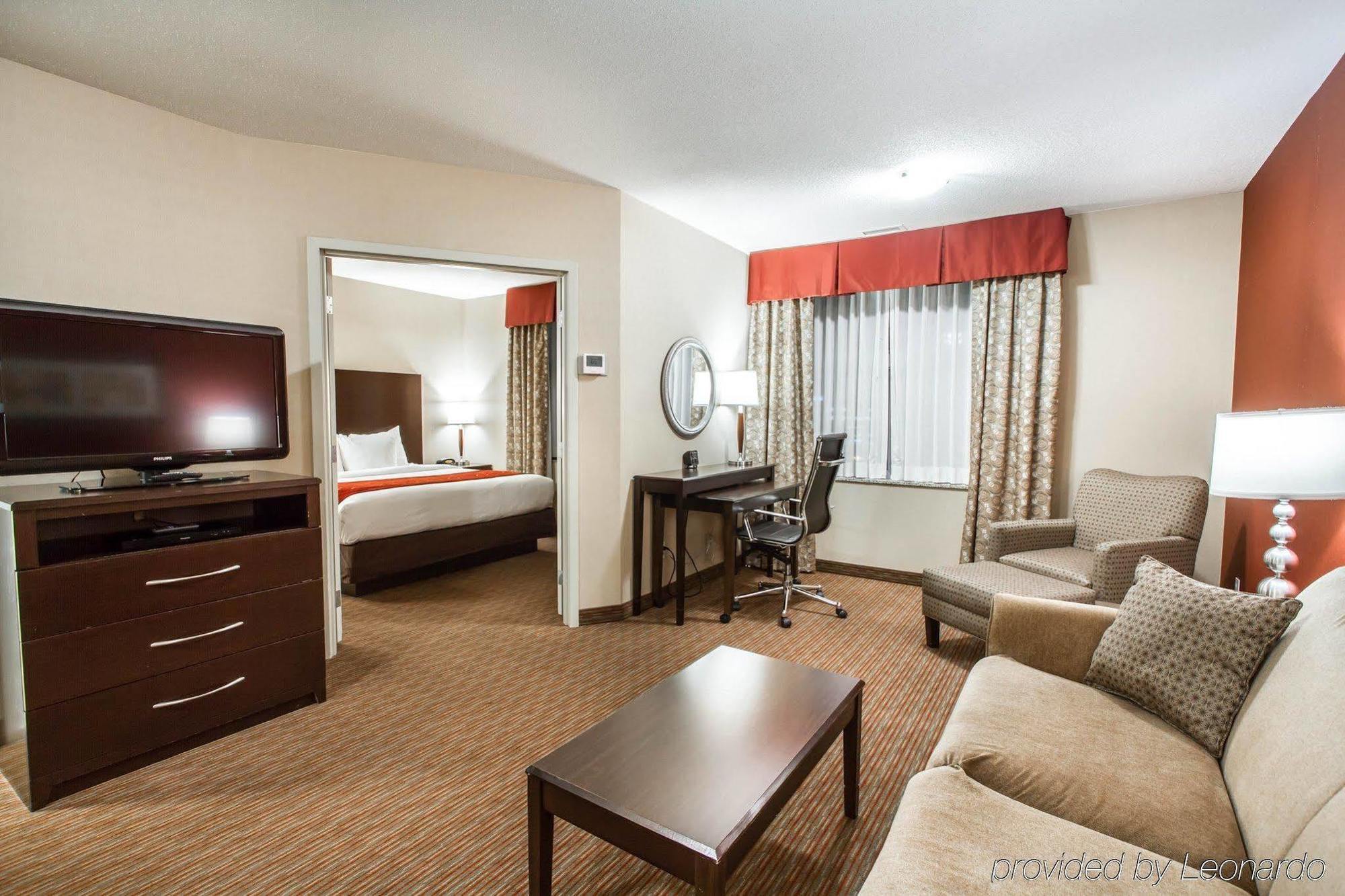 Holiday Inn Express & Suites Buffalo Downtown By Ihg Ngoại thất bức ảnh